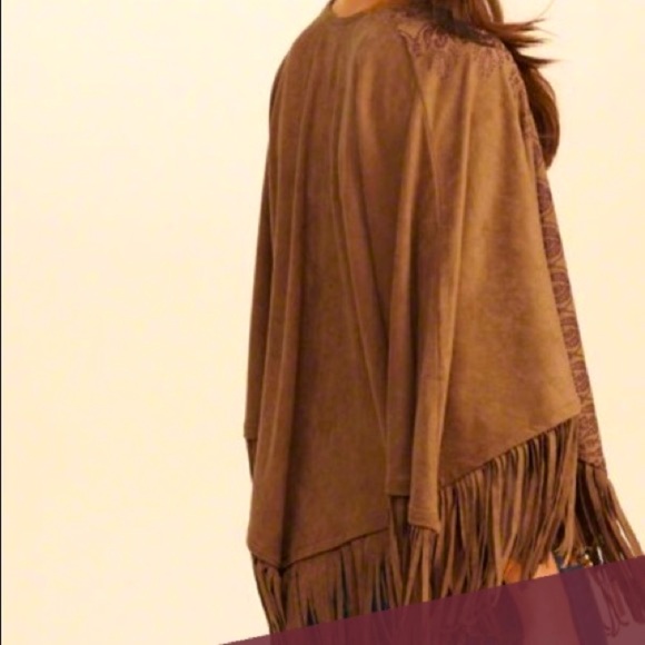 Hollister, suede tasseled cape/kimono, M/L - Picture 3 of 8
